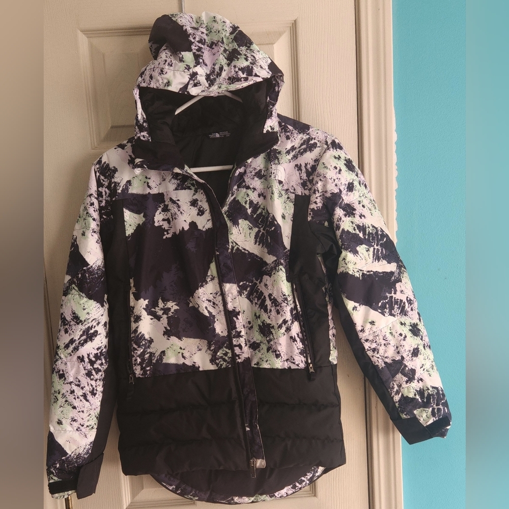 The North Face Girl's Down Winter Hooded Jacket Size XL/14-16 - Picture 2 of 7